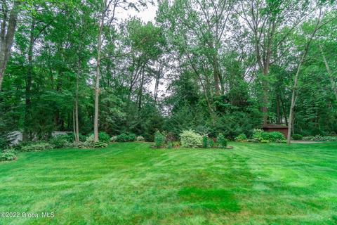 1041 Manas Dr, Schenectady, NY 12303 photo 28