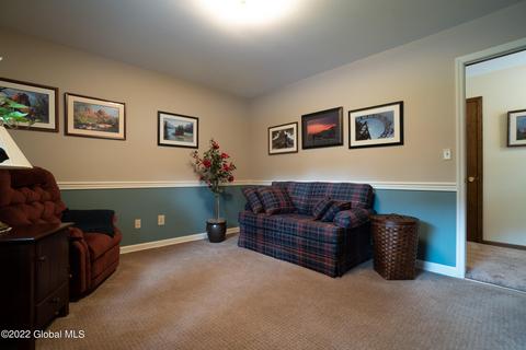 1041 Manas Dr, Schenectady, NY 12303 photo 16