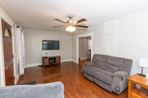 708 Draper Ave, Schenectady, NY 12306 photo 5