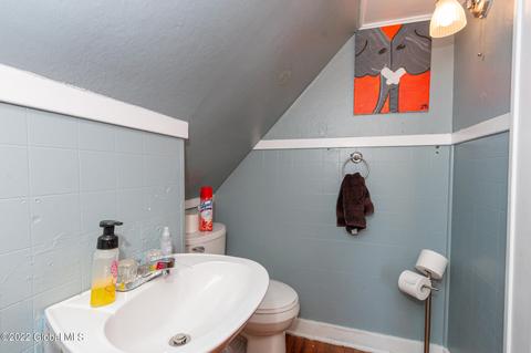 708 Draper Ave, Schenectady, NY 12306 photo 20