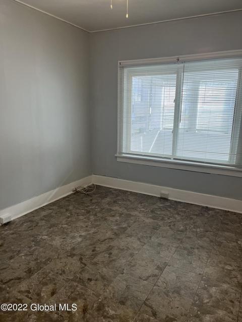 22 Myrtle Ave, Schenectady, NY 12304 photo 7