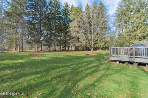 360 Pangburn Rd, Schenectady, NY 12306 photo 11