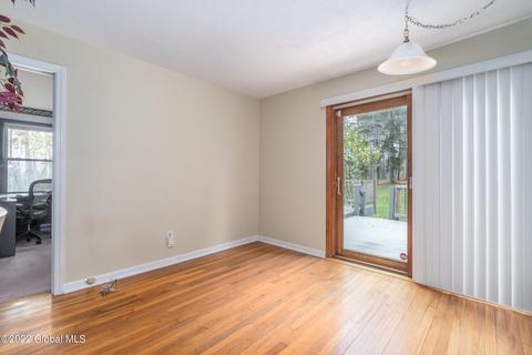 360 Pangburn Rd, Schenectady, NY 12306 photo 28