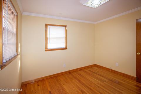 128 E Palmer Ave, Schenectady, NY 12303 photo 24