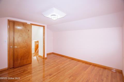 128 E Palmer Ave, Schenectady, NY 12303 photo 18