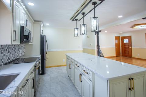128 E Palmer Ave, Schenectady, NY 12303 photo 13
