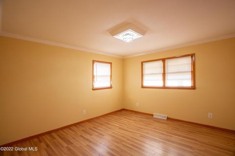 128 E Palmer Ave, Schenectady, NY 12303 photo 27