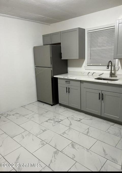 221 E Steele St, Herkimer, NY 13350 photo 9