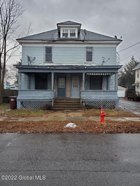 80 Helwig St, Gloversville, NY 12078