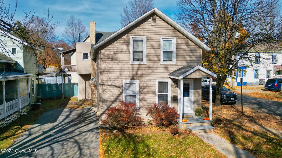 40 Hunter St, Glens Falls, NY 12801 6 Photos MLS 202230712 Movoto