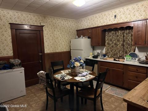 1087 Forest Rd, Schenectady, NY 12303 photo 19