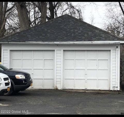 1087 Forest Rd, Schenectady, NY 12303 photo 7