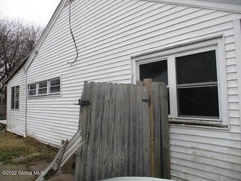 1168 Mcclellan St, Schenectady, NY 12309 photo 25