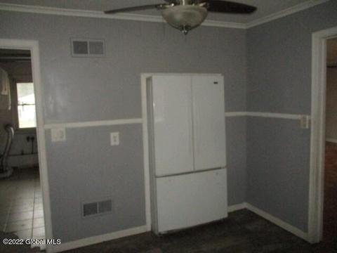 1168 Mcclellan St, Schenectady, NY 12309 photo 7