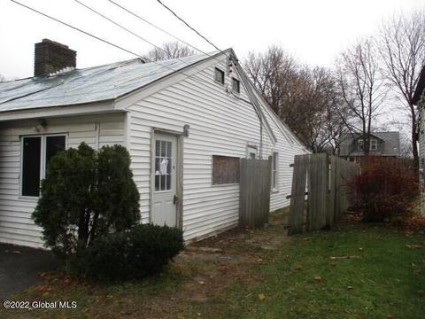 1168 Mcclellan St, Schenectady, NY 12309 photo 3