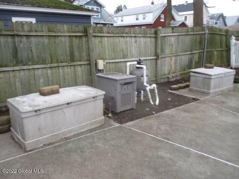 1168 Mcclellan St, Schenectady, NY 12309 photo 32