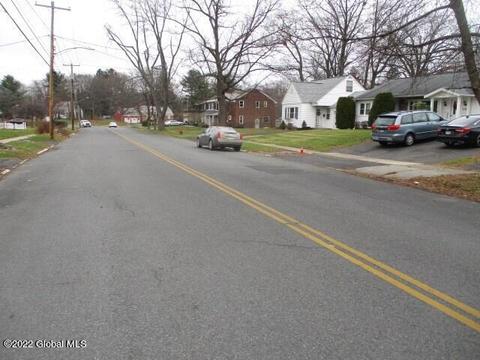1168 Mcclellan St, Schenectady, NY 12309 photo 17