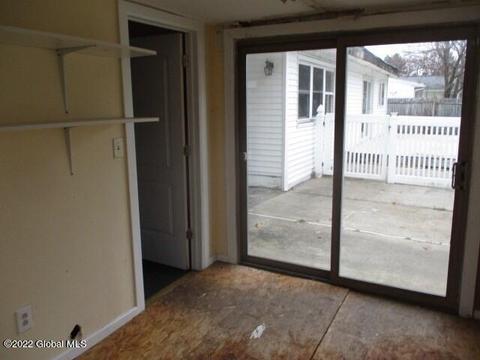 1168 Mcclellan St, Schenectady, NY 12309 photo 10