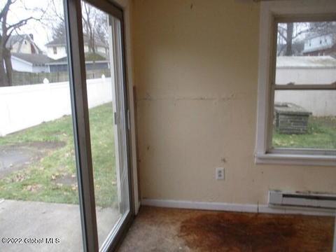 1168 Mcclellan St, Schenectady, NY 12309 photo 48