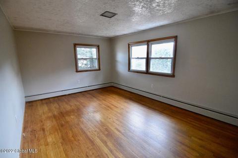 310 W Maple St, Corinth, NY 12822 photo 10