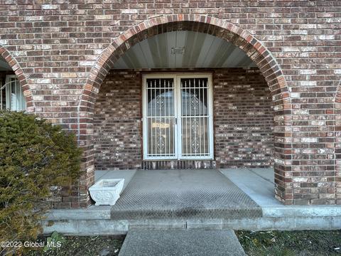 1820 Stuart St, Schenectady, NY 12303 photo 17