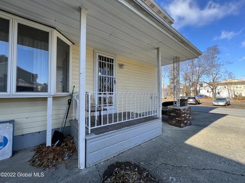 1820 Stuart St, Schenectady, NY 12303 photo 7