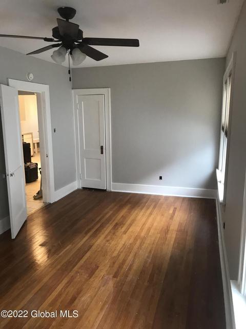 802 Hampton Ave, Schenectady, NY 12309 photo 10
