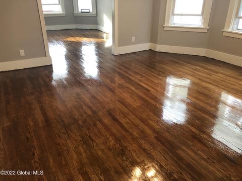 802 Hampton Ave, Schenectady, NY 12309 photo 5
