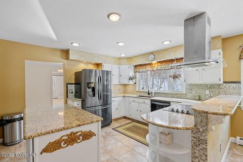 2189 Hoffman Ln, Schenectady, NY 12306 photo 11