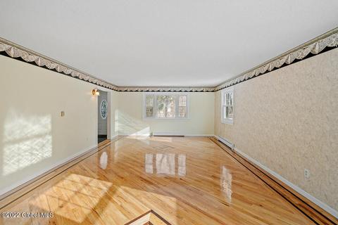 2189 Hoffman Ln, Schenectady, NY 12306 photo 5