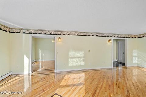 2189 Hoffman Ln, Schenectady, NY 12306 photo 7