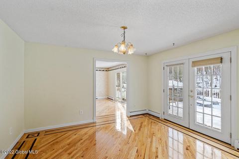 2189 Hoffman Ln, Schenectady, NY 12306 photo 8