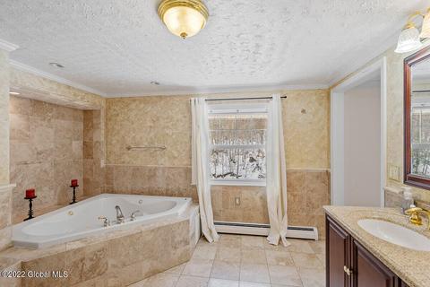 2189 Hoffman Ln, Schenectady, NY 12306 photo 37