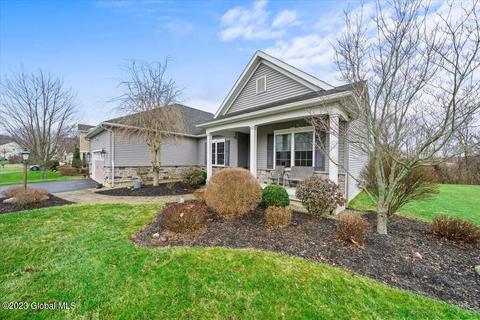 89 Sheldon Dr, Mechanicville, NY 12118 photo 3