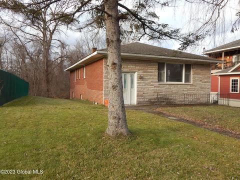 67 Briar Ave, Albany, NY 12203