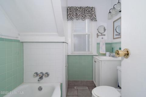 1421 Regal Ave, Schenectady, NY 12308 photo 9