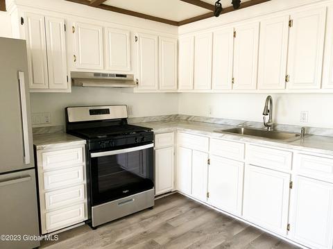 7 Morgans Ln, Fort Ann, NY 12827 photo 5