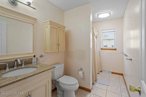 25 Dewitt Ave, Schenectady, NY 12304 photo 19