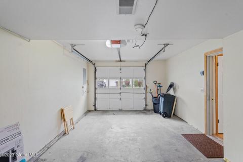 25 Dewitt Ave, Schenectady, NY 12304 photo 37