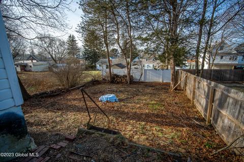 2025 Lenox Rd, Schenectady, NY 12308 photo 18