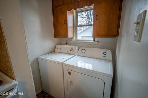 2025 Lenox Rd, Schenectady, NY 12308 photo 11