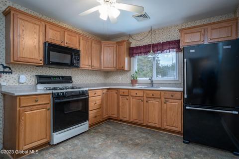 1144 Owen Rd, Schenectady, NY 12303 photo 8