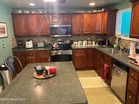 112 Thirteenth St, Schenectady, NY 12306 photo 10