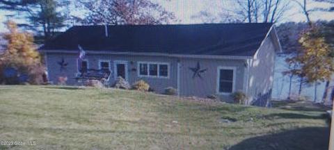 382 Bay Ln, Willsboro, NY 12996