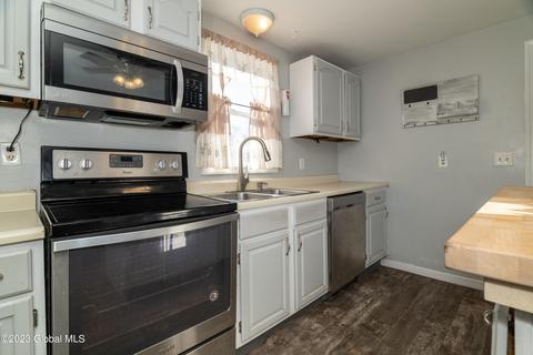 103 Spring St, Cobleskill, NY 12043 photo 16