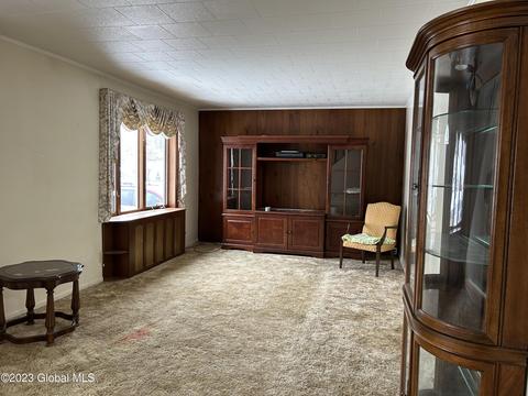 1835 Devendorf Rd, Schenectady, NY 12303 photo 2