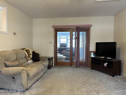 1835 Devendorf Rd, Schenectady, NY 12303 photo 22