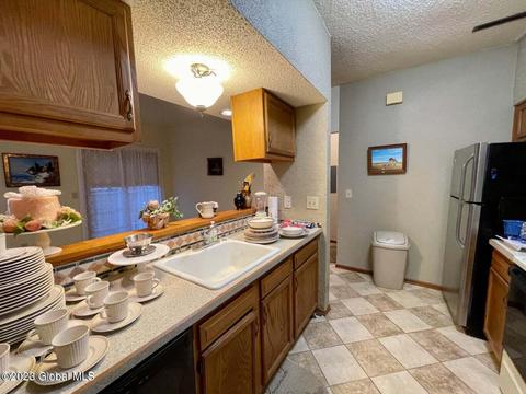 119 Monmouth Way, Halfmoon, NY 12065 photo 4