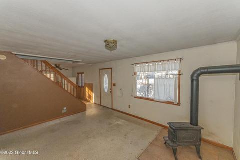 1144 Outer Dr, Schenectady, NY 12303 photo 3