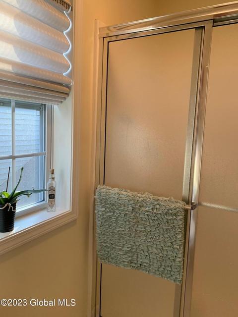 110 Paddock Cir, Schenectady, NY 12306 photo 20
